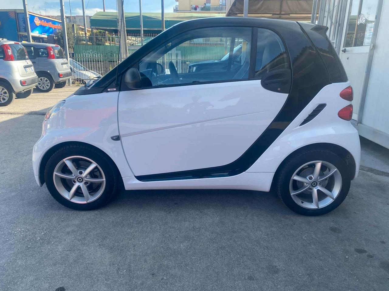 Smart ForTwo 1000 52 kW Pulse White Tailor a Prezzo