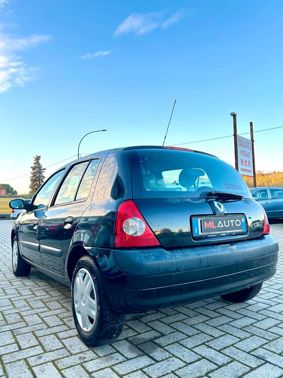 Renault Clio 1.4 16V 5 porte Confort - ok neopatentato