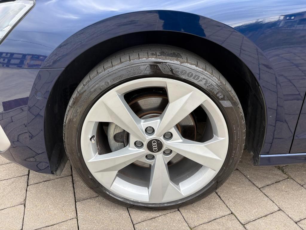 Audi A3 Sportback 30 TDI S Tronic Business Advanced