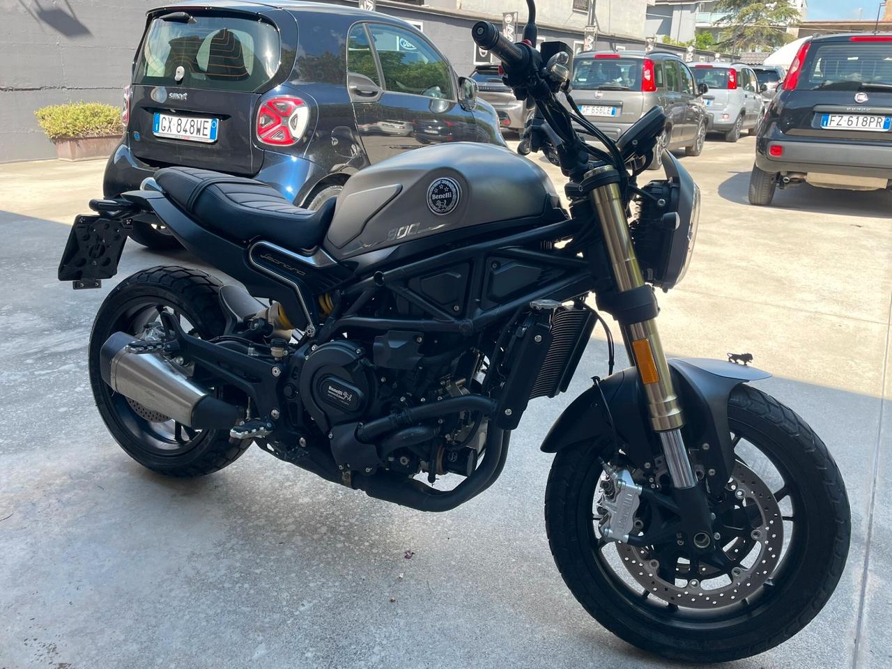 Benelli Leoncino 800 PARI AL NUOVO