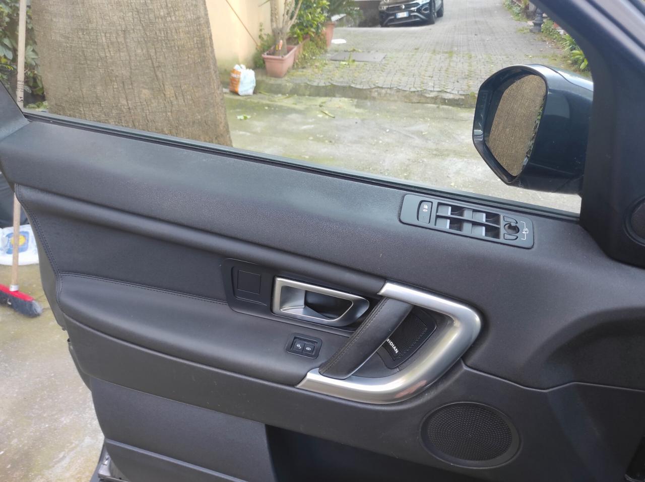 Land Rover Discovery Sport 2.0 150 2019 certificata LandRor