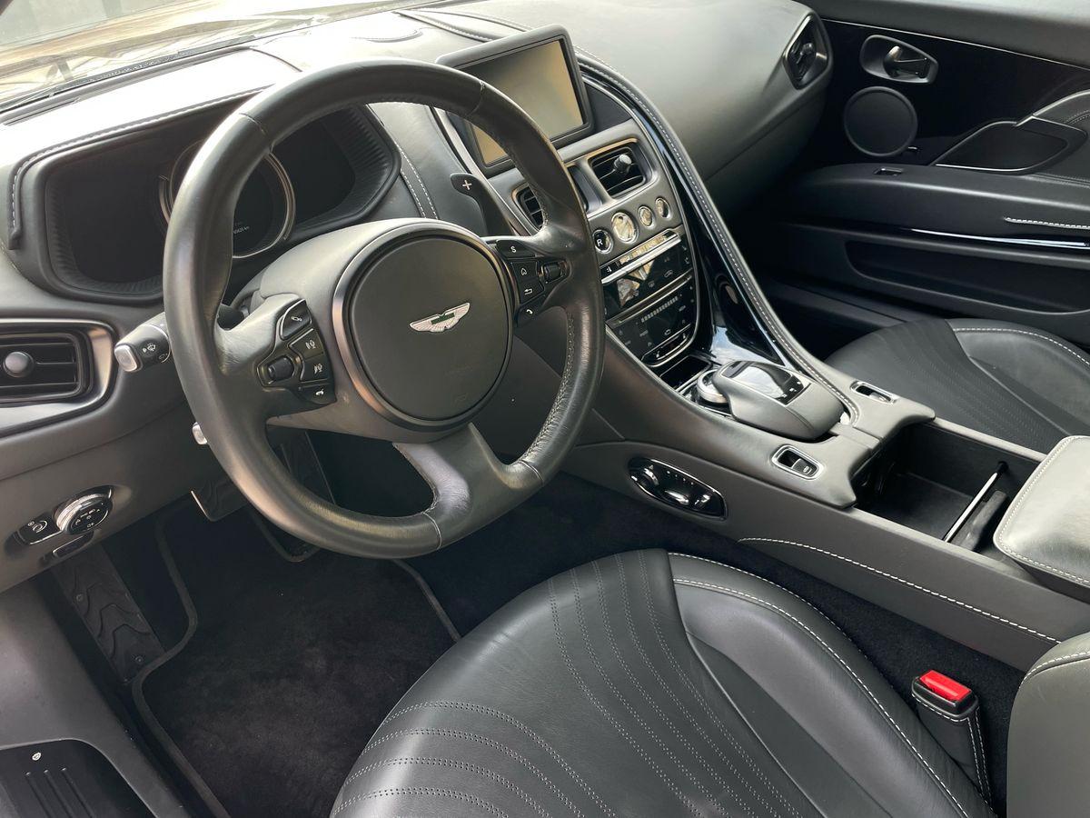 ASTON MARTIN DB11 Volante 4.0 V8 auto