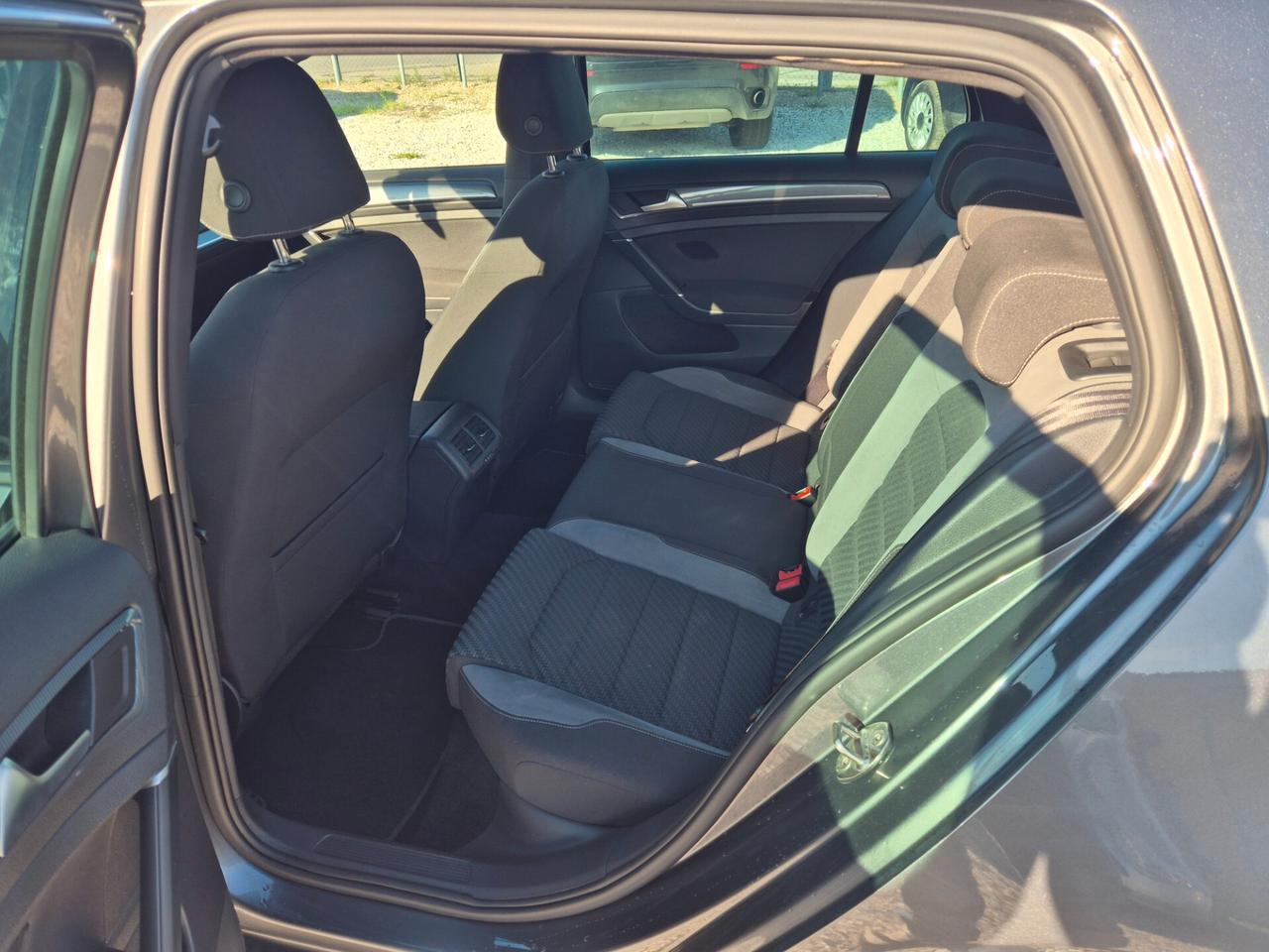 Volkswagen Golf R-line 69400 km