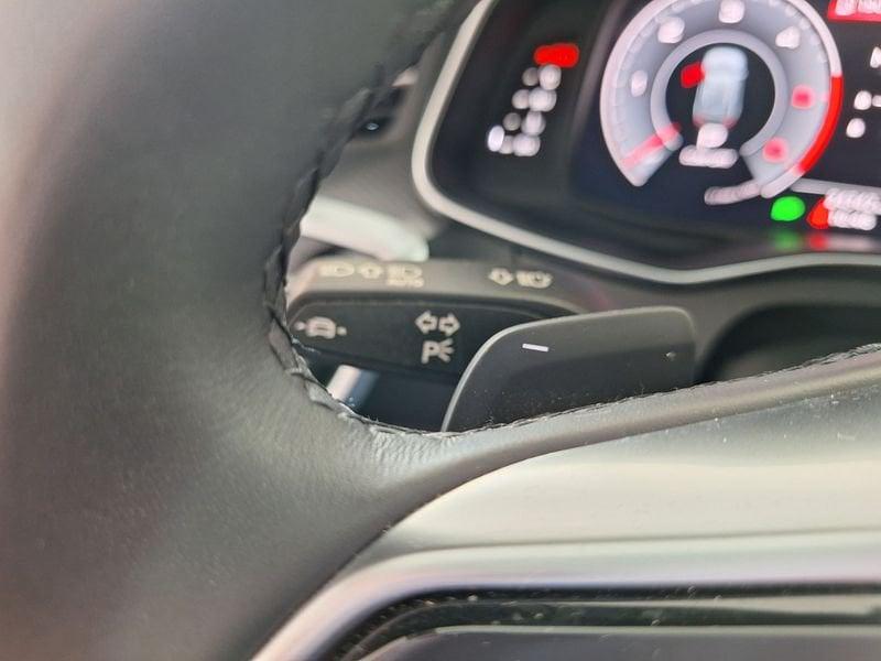 Audi A6 A6 Avant 40 2.0 TDI quattro ultra S tronic S line edition