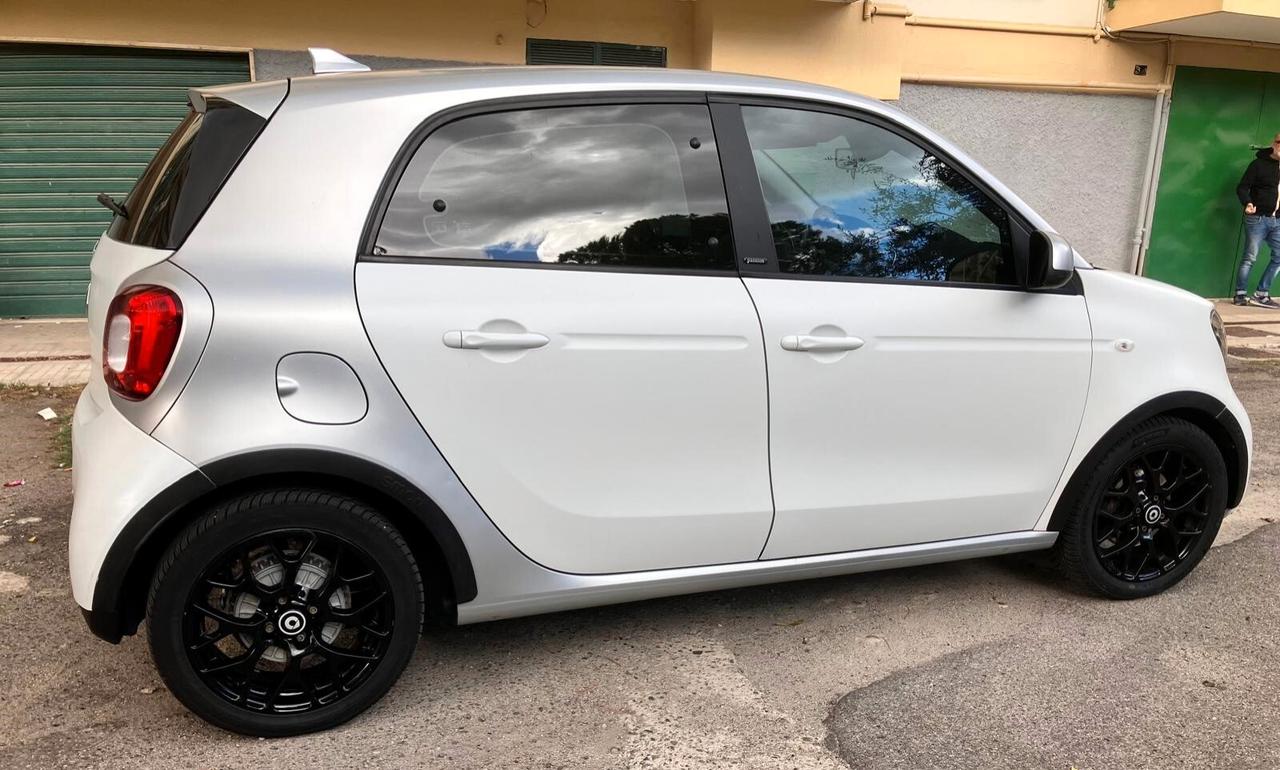 Smart ForFour 90 0.9 Turbo Passion GPL e pack sportivo