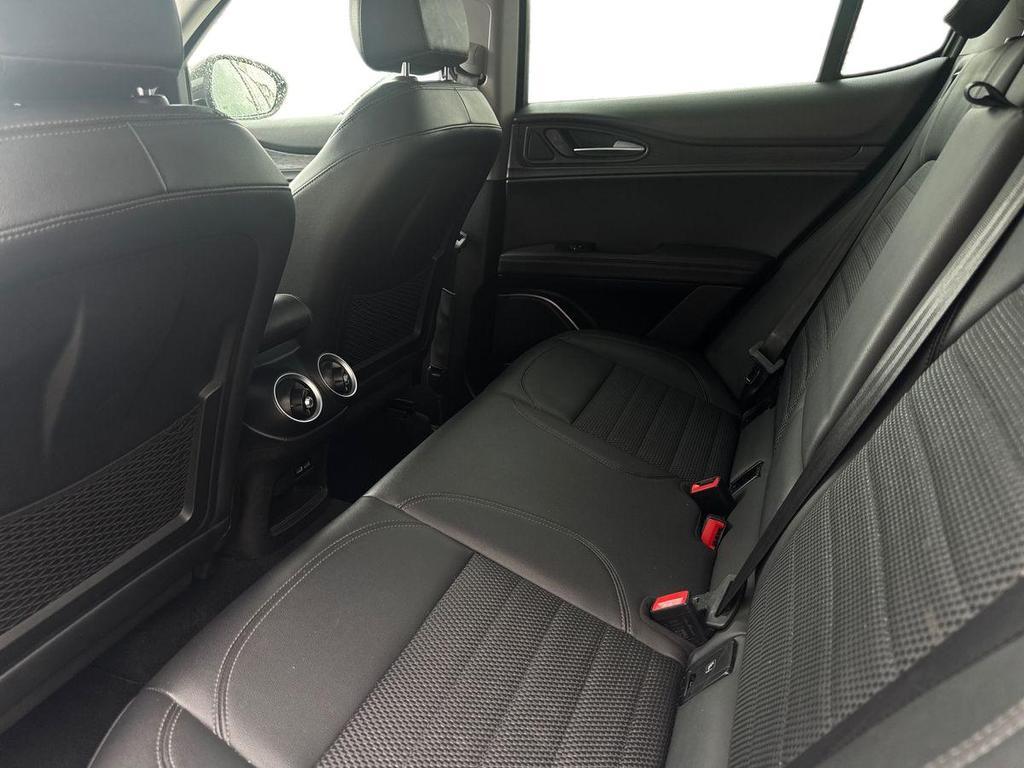 Alfa Romeo Stelvio 2.2 Turbo B-Tech Q4 Auto