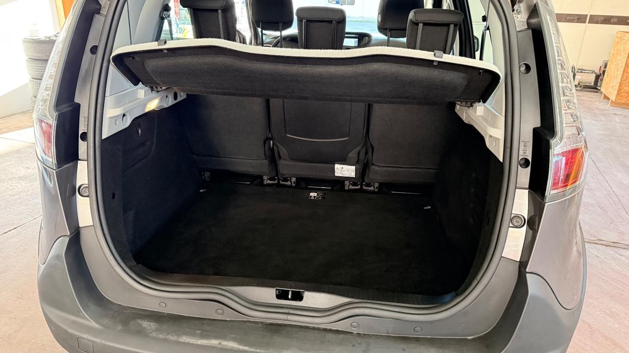 Renault Scénic XMod Cross 1.5 dCi 110CV Energy