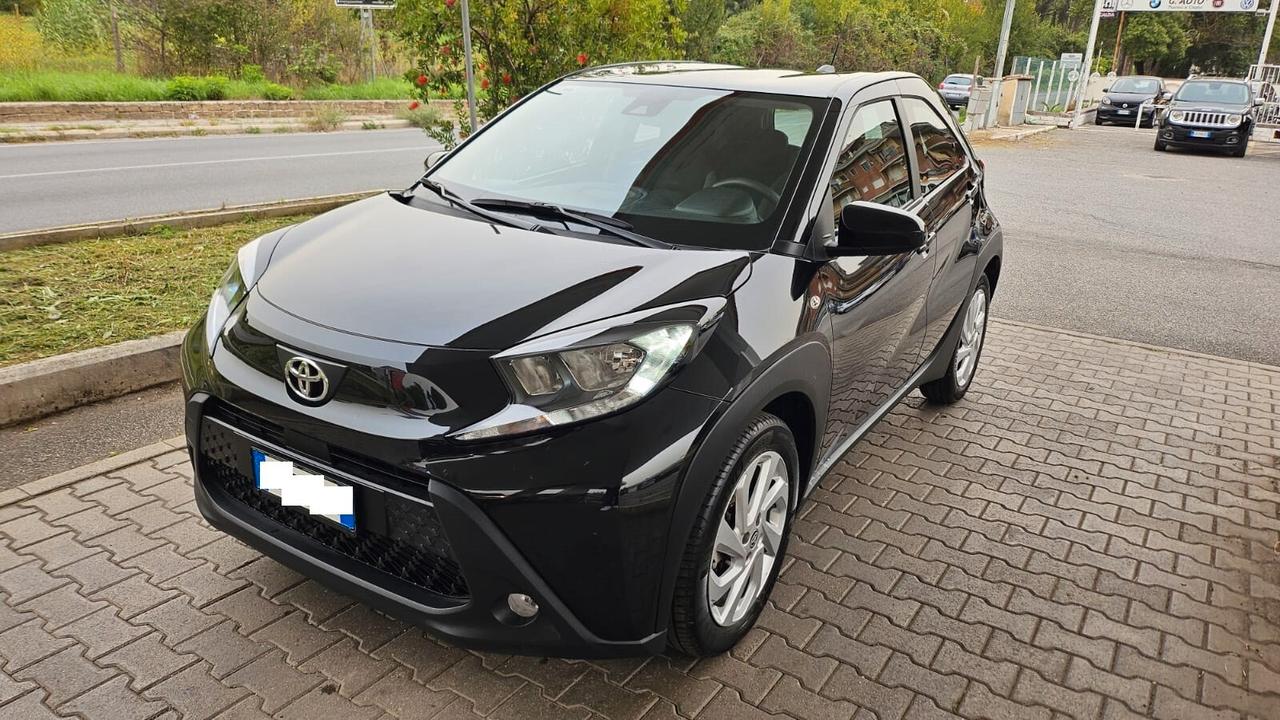 Toyota Aygo X 1.0 VVT-i 72 CV 5 porte Lounge Air S-CVT, UNICO PROPRIETARIO, PARI AL NUOVO!!!!