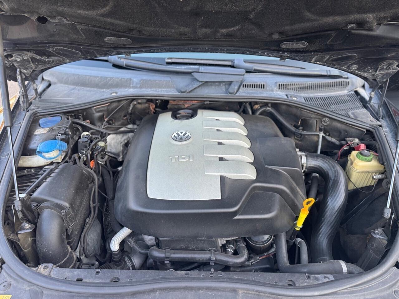 Volkswagen Touareg 2.5 R5 TDI automatico