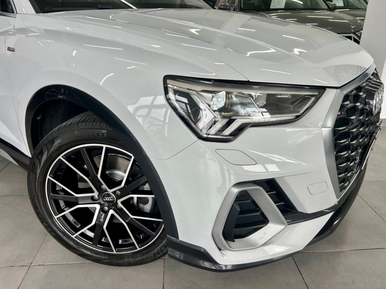 Audi Q3 SPB 2.0 200 cv quattro S-Line FINANZIABILE