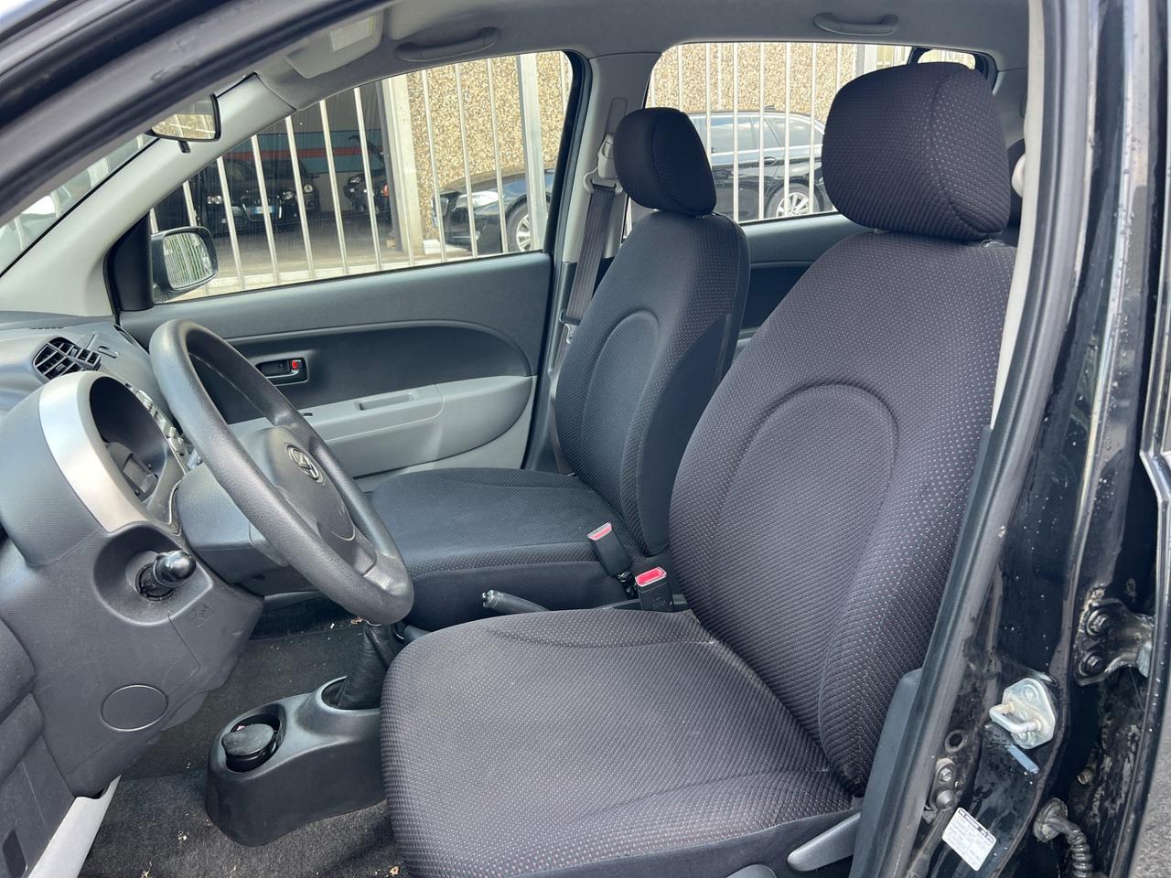 Daihatsu Sirion 1.0 12V Mio