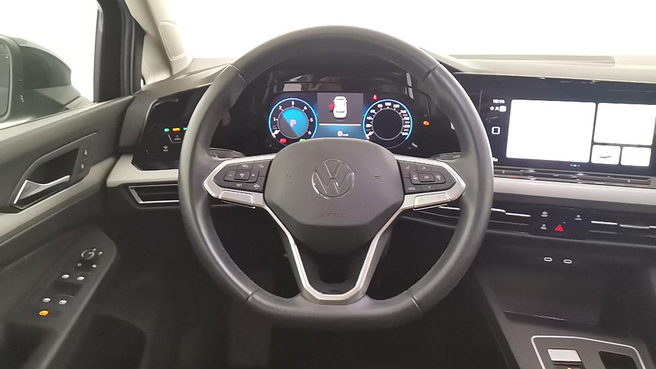 VOLKSWAGEN Golf VIII 2020 - Golf 2.0 tdi Life 115cv dsg