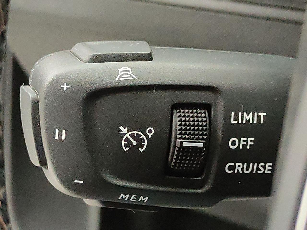 PEUGEOT 3008 II 2021 1.2 HYBRID 136CV GT E-DCS6 (CAMBIO AUTOMATICO)