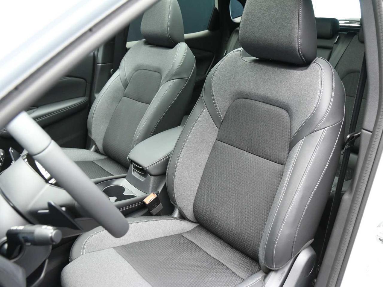 Nissan Qashqai Xtronic N-Connecta MHEV 158 #50123