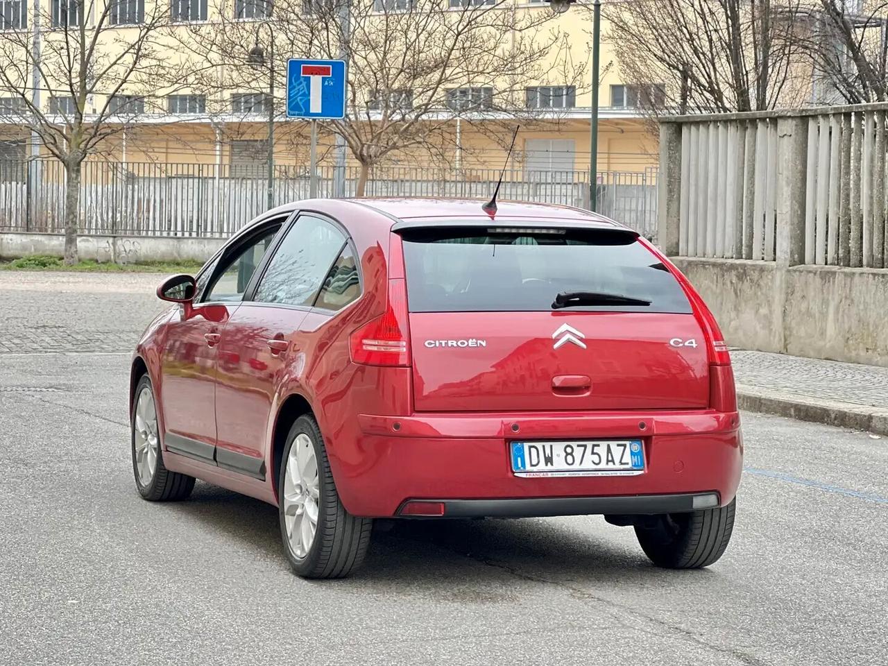 Citroen C4 Coupé 1.6 16V VTi 120CV VTR