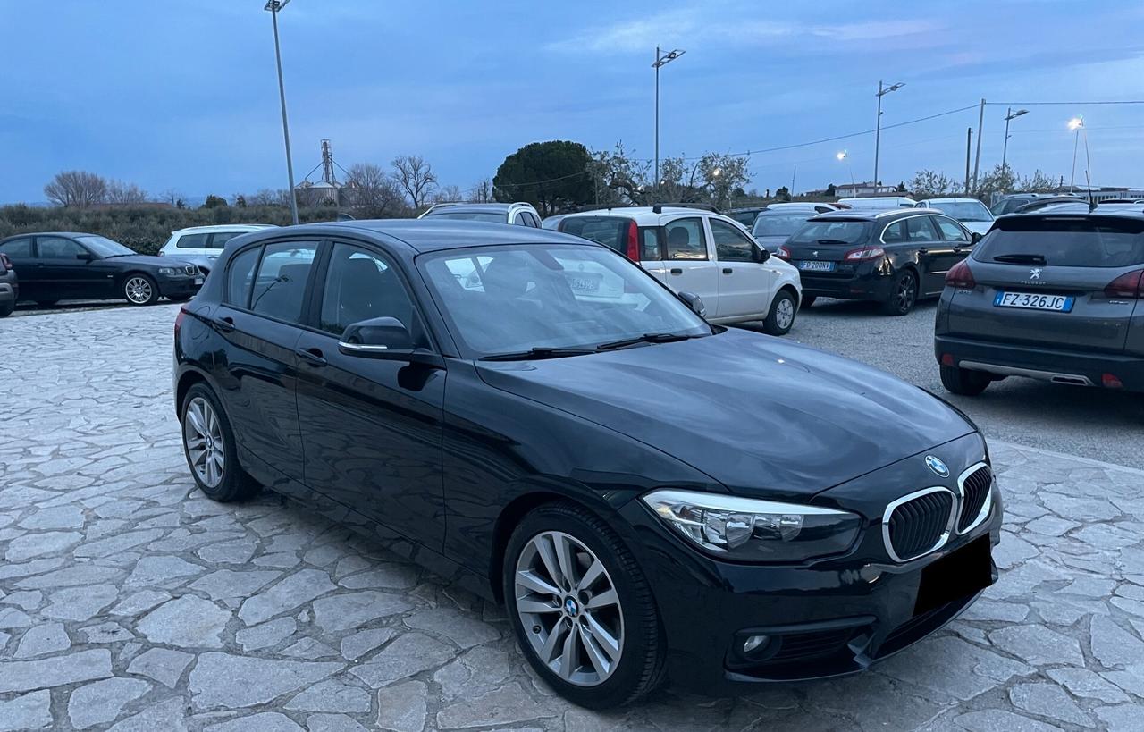 Bmw 116 116d 5p. Efficient Dynamics Business