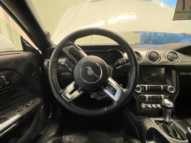 FORD Mustang CONVERTIBLE 5.0 V8 TIVCT AUT. GT