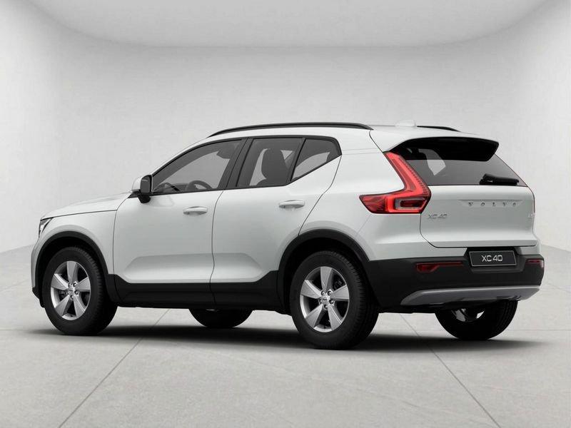 Volvo XC40 B3 Essential 2.0 aut PROMO FINO 30/06