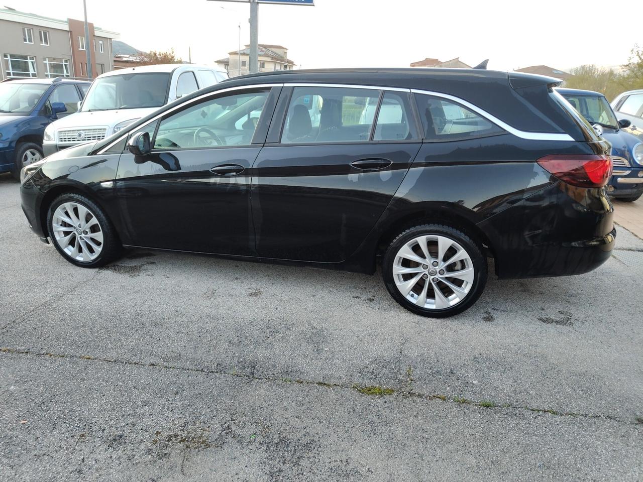 Opel Astra 1.6 CDTi 136CV aut. Sports Tourer Business