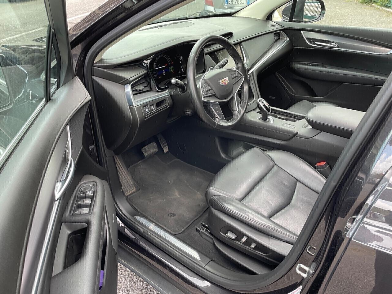 Cadillac XT5 3.6L V6 249cv 4x4 GANCIO TRAINO Unipr