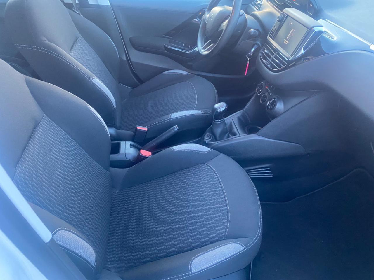 Peugeot 208 1.4 HDi 68 CV 5 porte Active