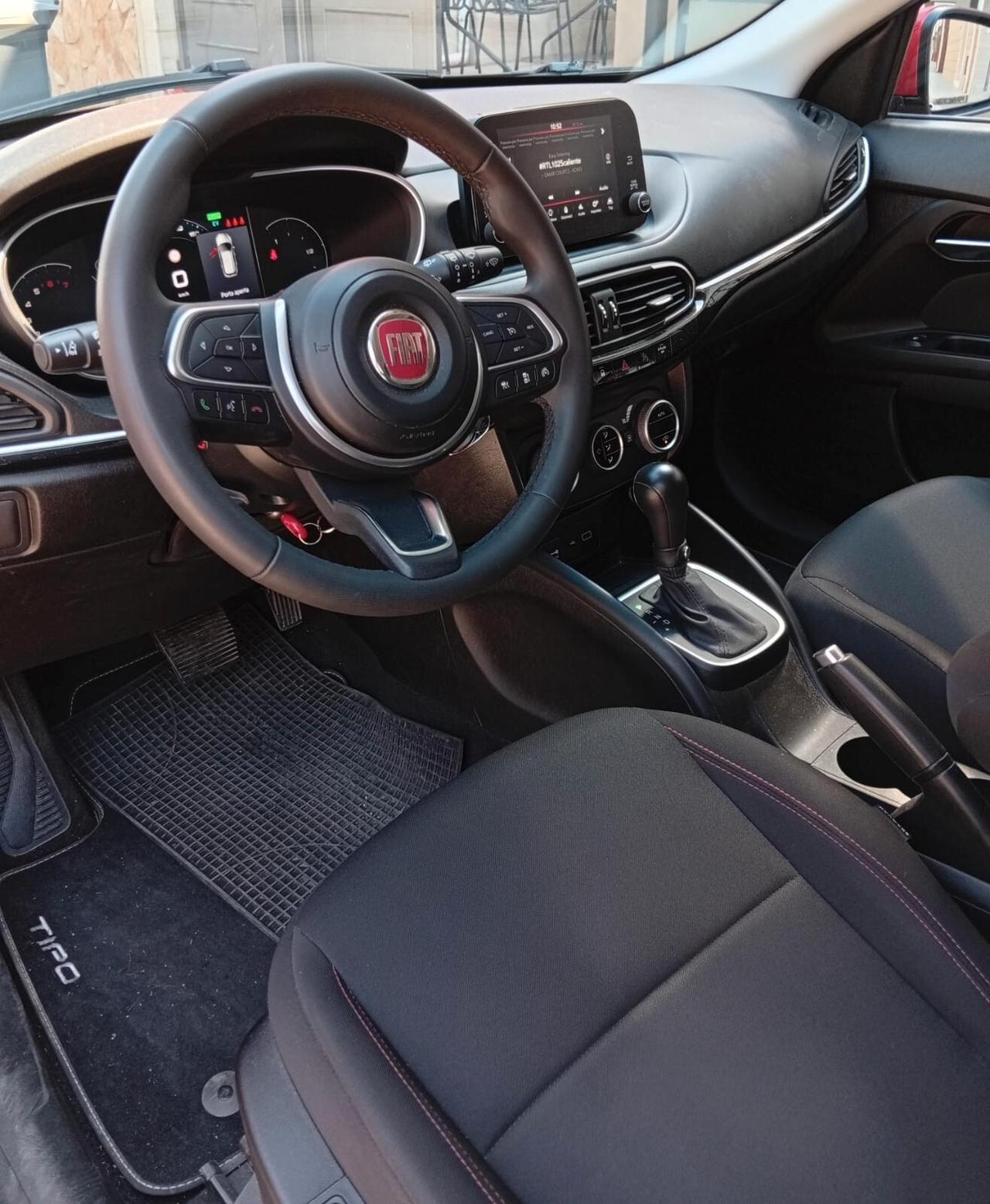 Fiat Tipo 1.5 Hybrid 5 porte Cross *PARI AL NUOVO*