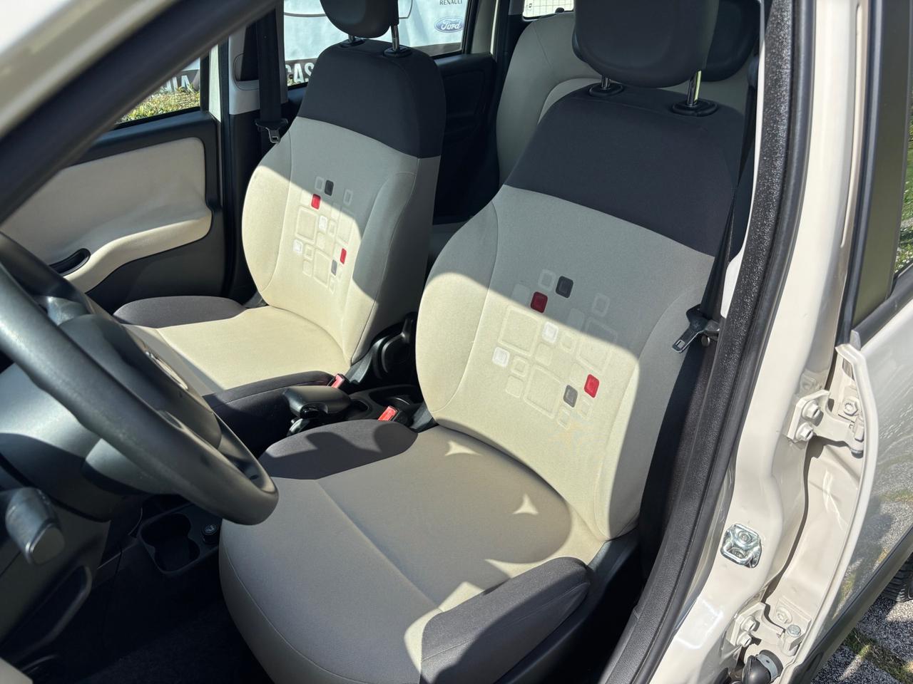 Fiat Panda 0.9TwinAir Natural Power-2015"NUOVA"