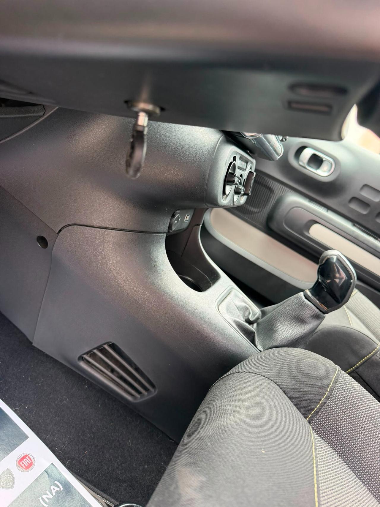 Citroen C3 III 2017 1.2 puretech Shine 82cv