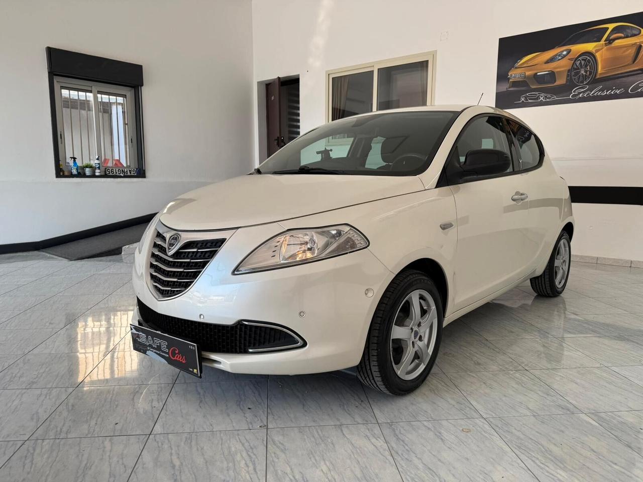 Lancia Ypsilon 1.2 69 CV Gold