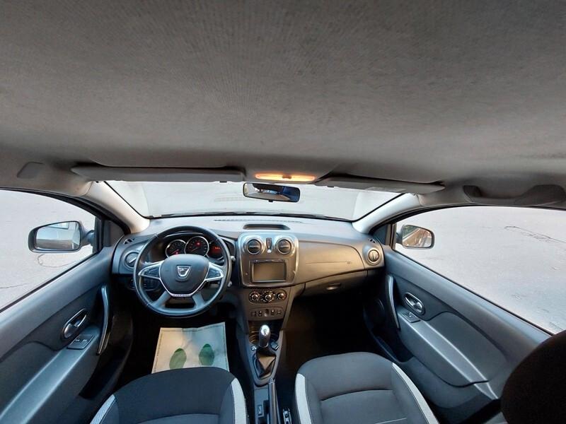 Dacia Sandero Stepway 1.0 TCe 100 CV ECO-G Comfort