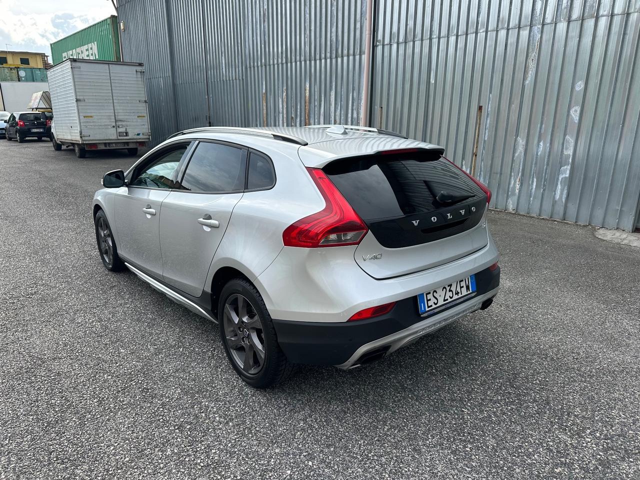 Volvo V40 Cross Country D2 1.6 Summum
