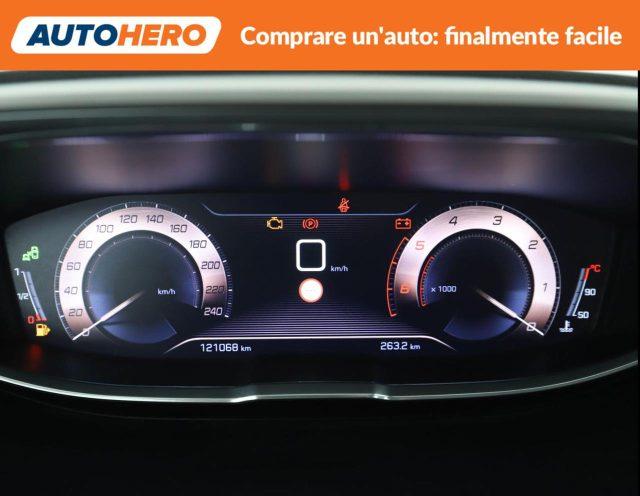 PEUGEOT 5008 BlueHDi 120 S&S Allure