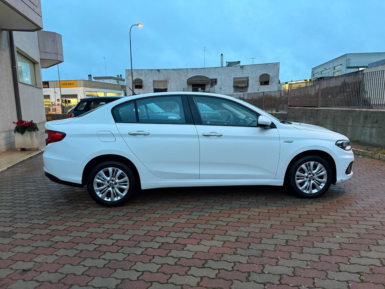 Fiat Tipo 1.6 Mjt S&S 5 porte Business