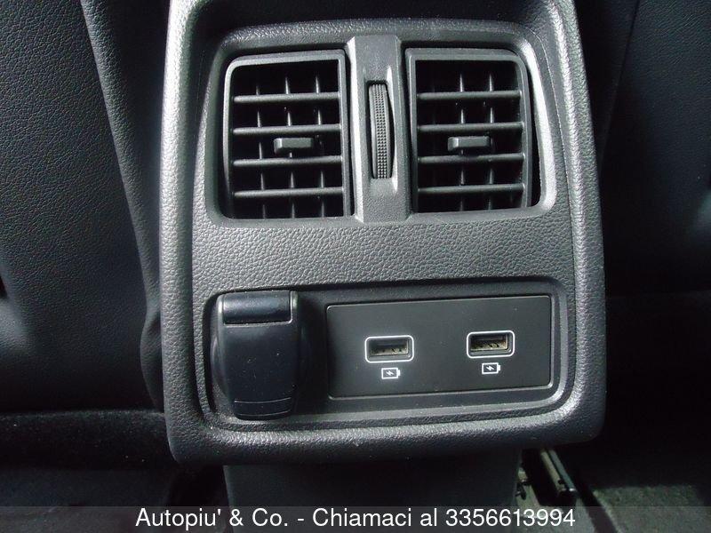 Renault Captur Plug-in Hybrid E-Tech 160 CV Intens