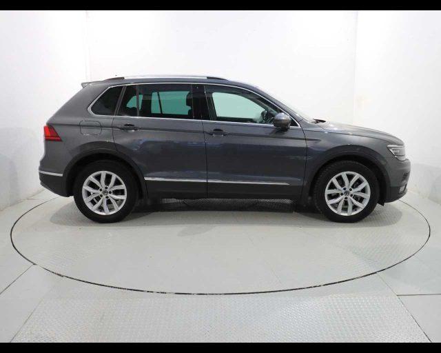 VOLKSWAGEN Tiguan 2.0 TDI SCR DSG 4MOTION Advanced BMT