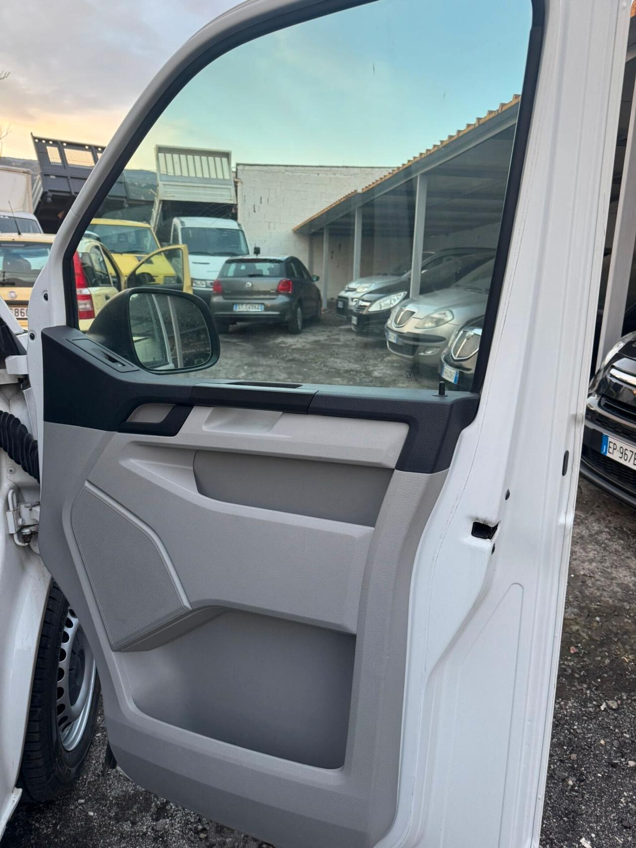 Volkswagen Transporter 2.0 TDI 102CV PC Furgone Eu6