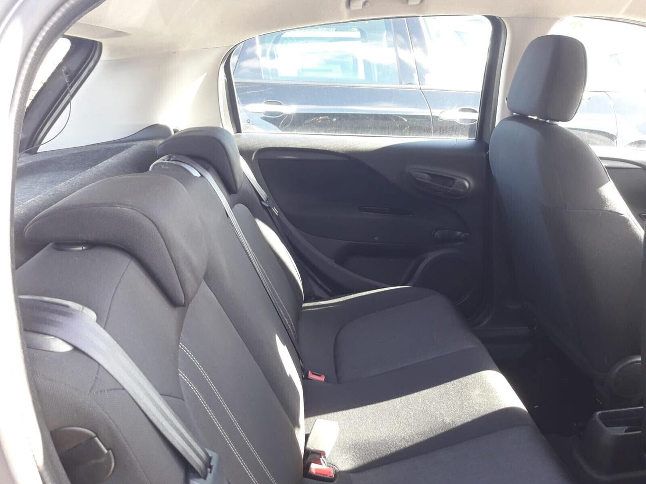 Fiat Punto 1.3 MJT II 75 CV 5 porte Street