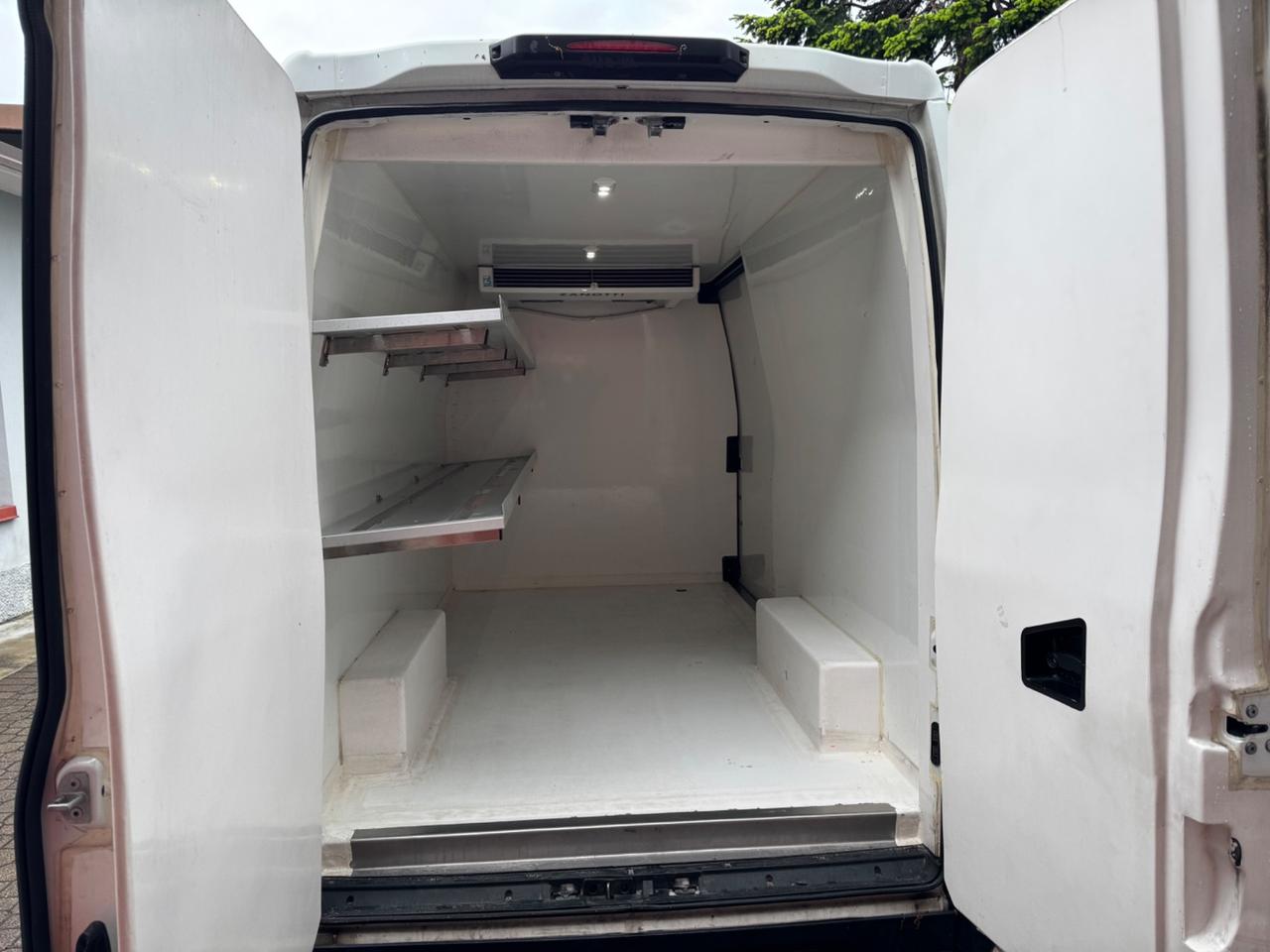 IVECO DAILY FRIGORIFERO