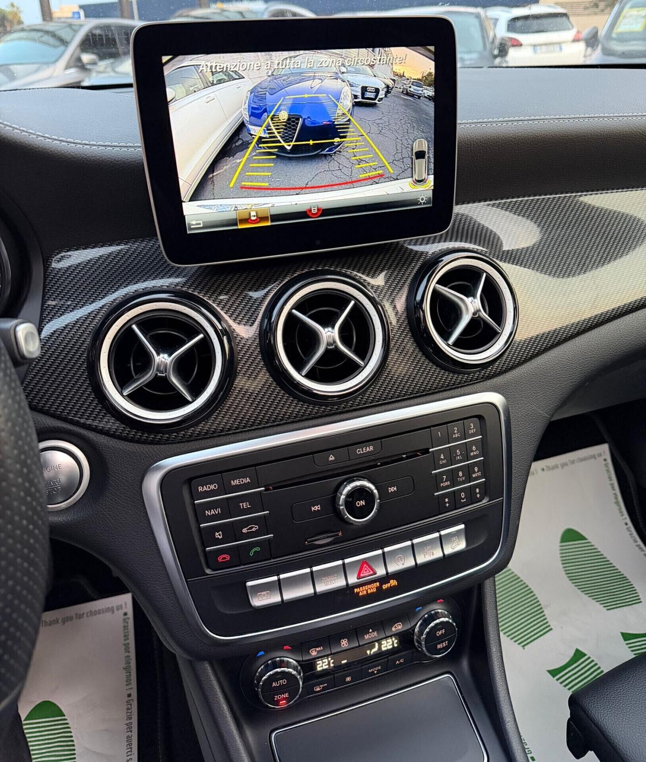 MERCEDES GLA 200D PREMIUM AMG NIGHT EDITION 136CV