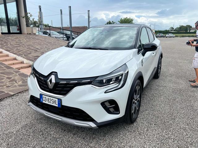 RENAULT Captur Plug-in Hybrid E-Tech 160 CV Initiale Paris