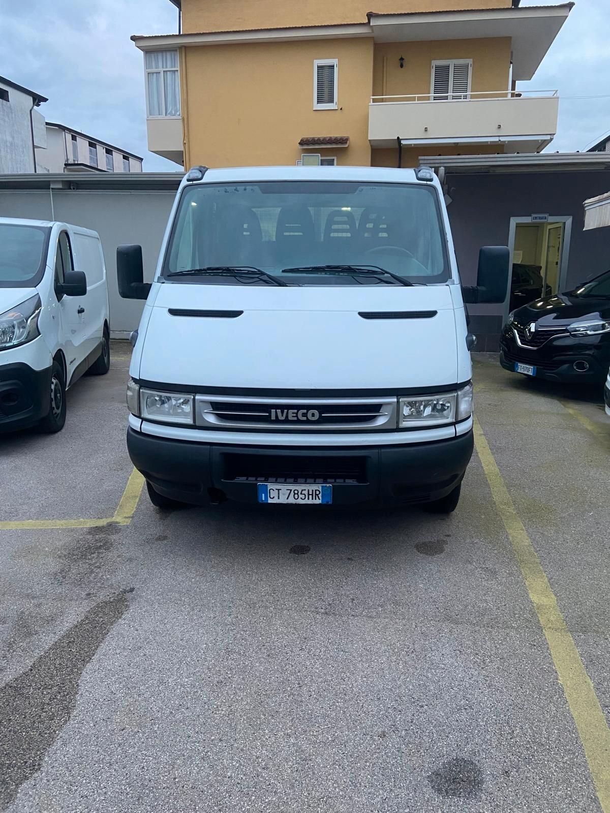 Iveco Daily 35 C 12 Ribaltabile Usato poco Cabina Perfetta