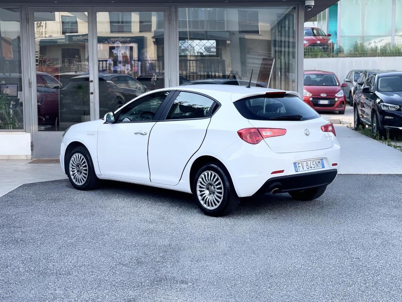 Alfa Romeo Giulietta 1.6 jtdm B-Tech 120cv my18