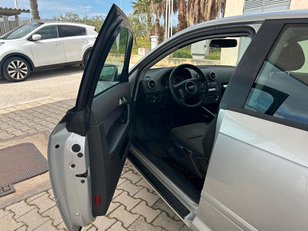 Audi A3 2.0 16V TDI Ambiente