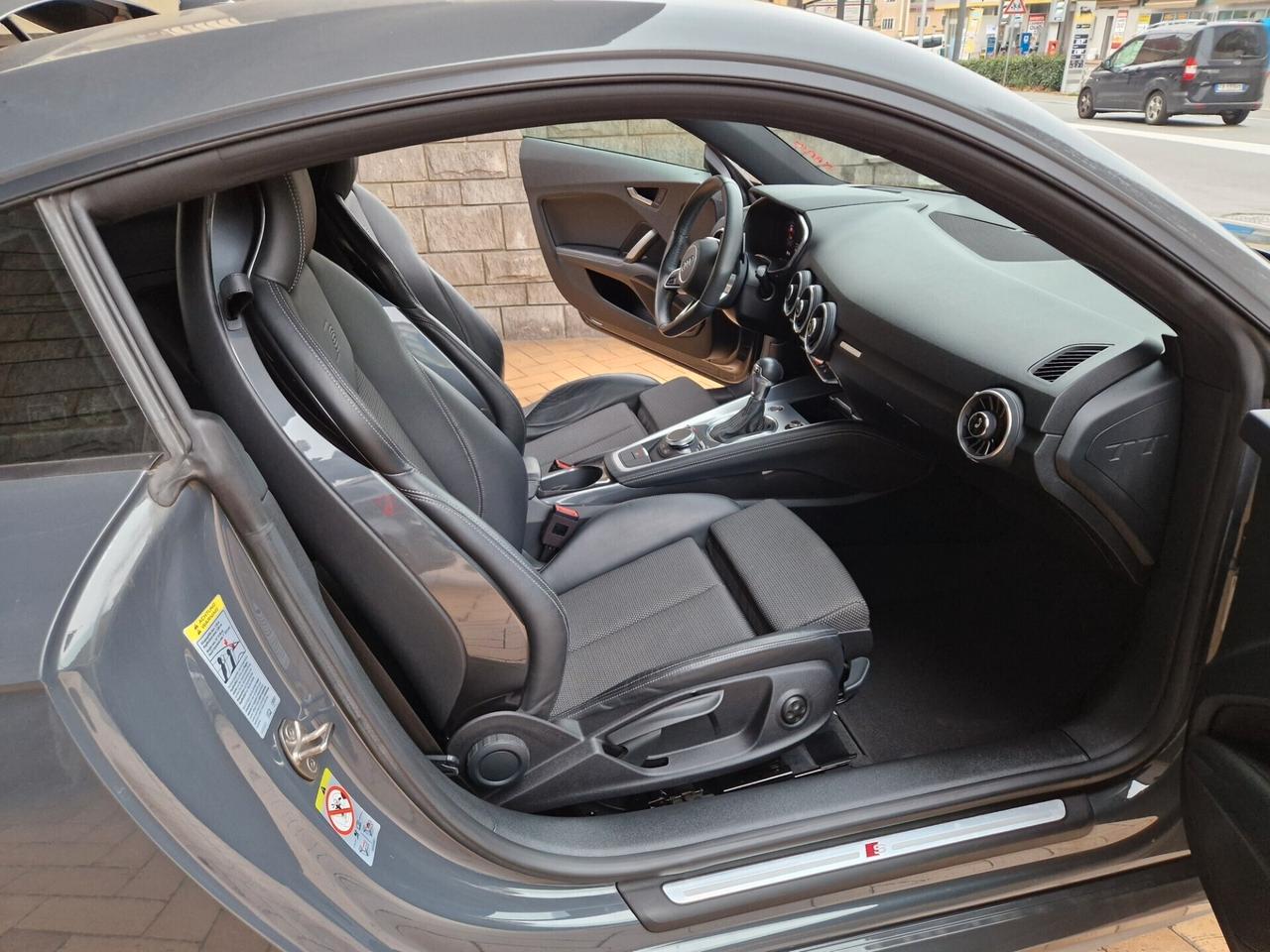 Audi TT Coupé 45 TFSI quattro S tronic S-LINE 57.000 KM