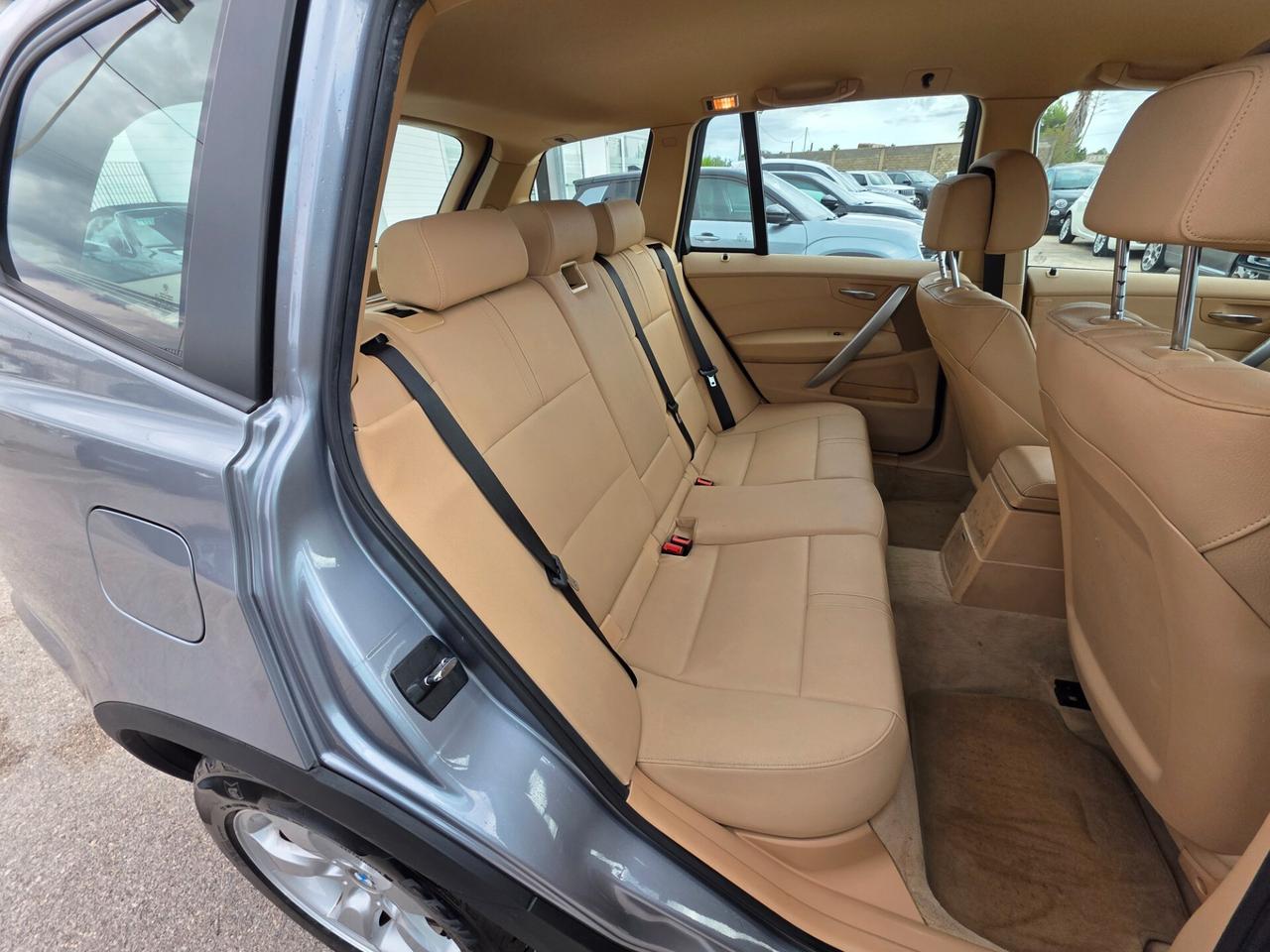 Bmw X3 2.0d cat Futura