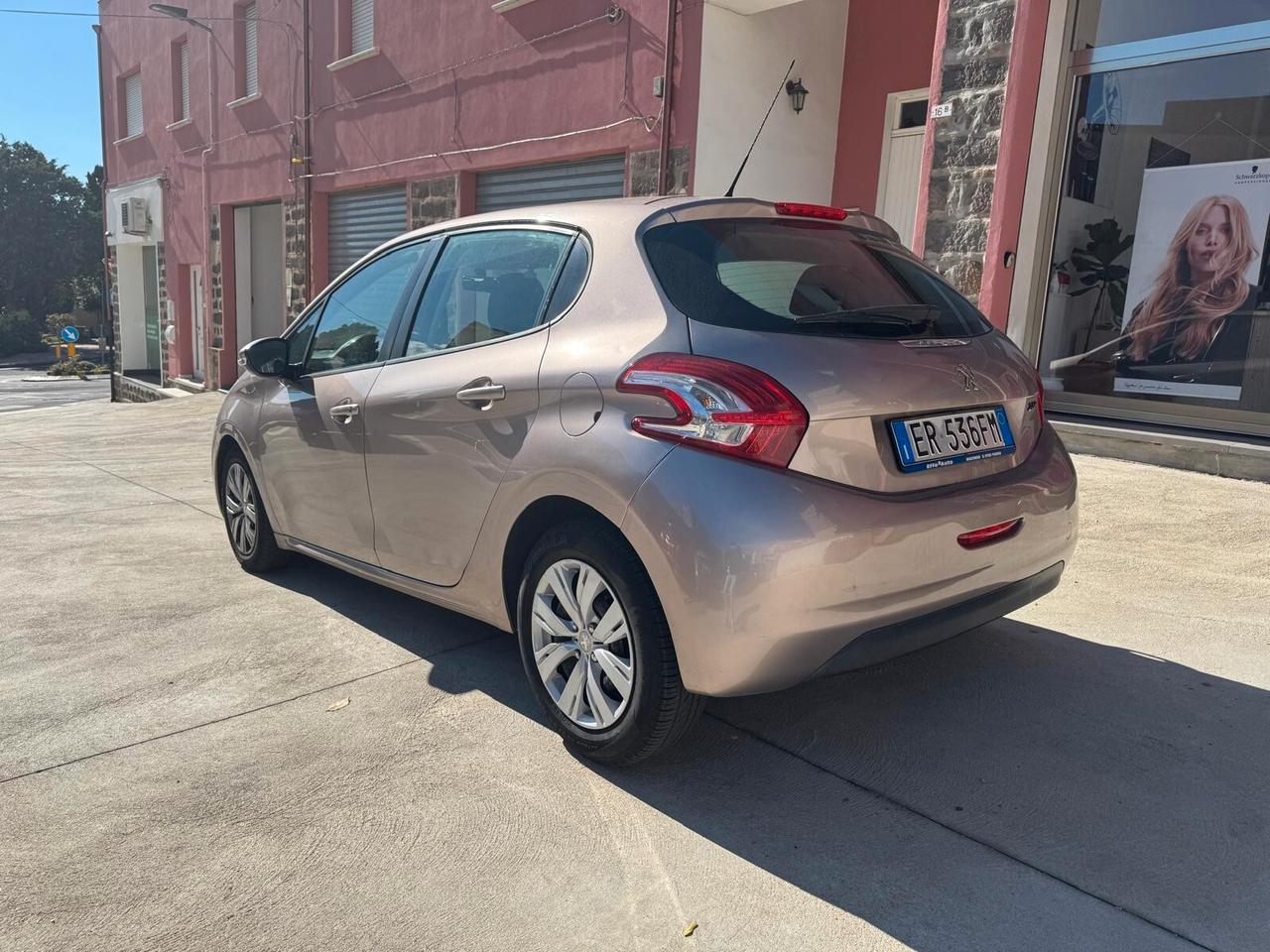 Peugeot 208 1.2 VTi 82 CV 5 porte Active