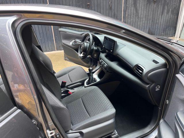 TOYOTA Yaris 1.0 5porte Active prezzo reale senza finanziamento