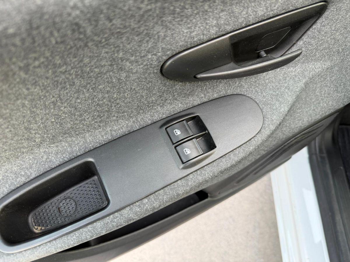 LANCIA - Ypsilon - 1.0 FireFly 5p. S&S Hybrid Gold