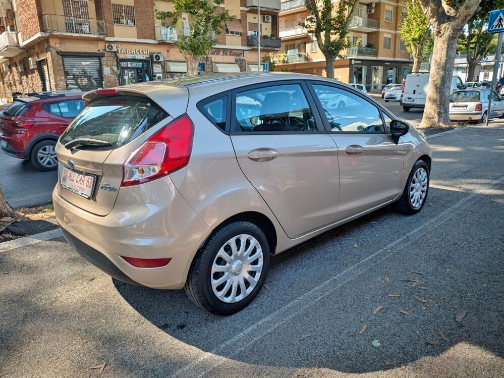 Ford Fiesta 1.5 TDCi 5 PORTE EURO 6