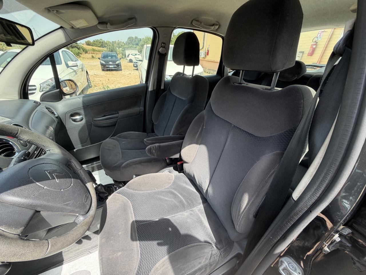 Citroen C3 1.1 airdream Gold by Pinko